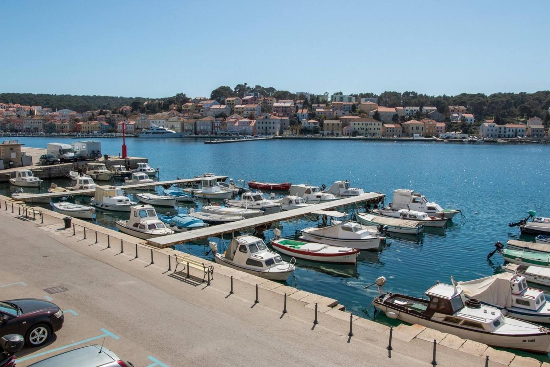 Vindobona Hotel Mali Losinj Exterior photo